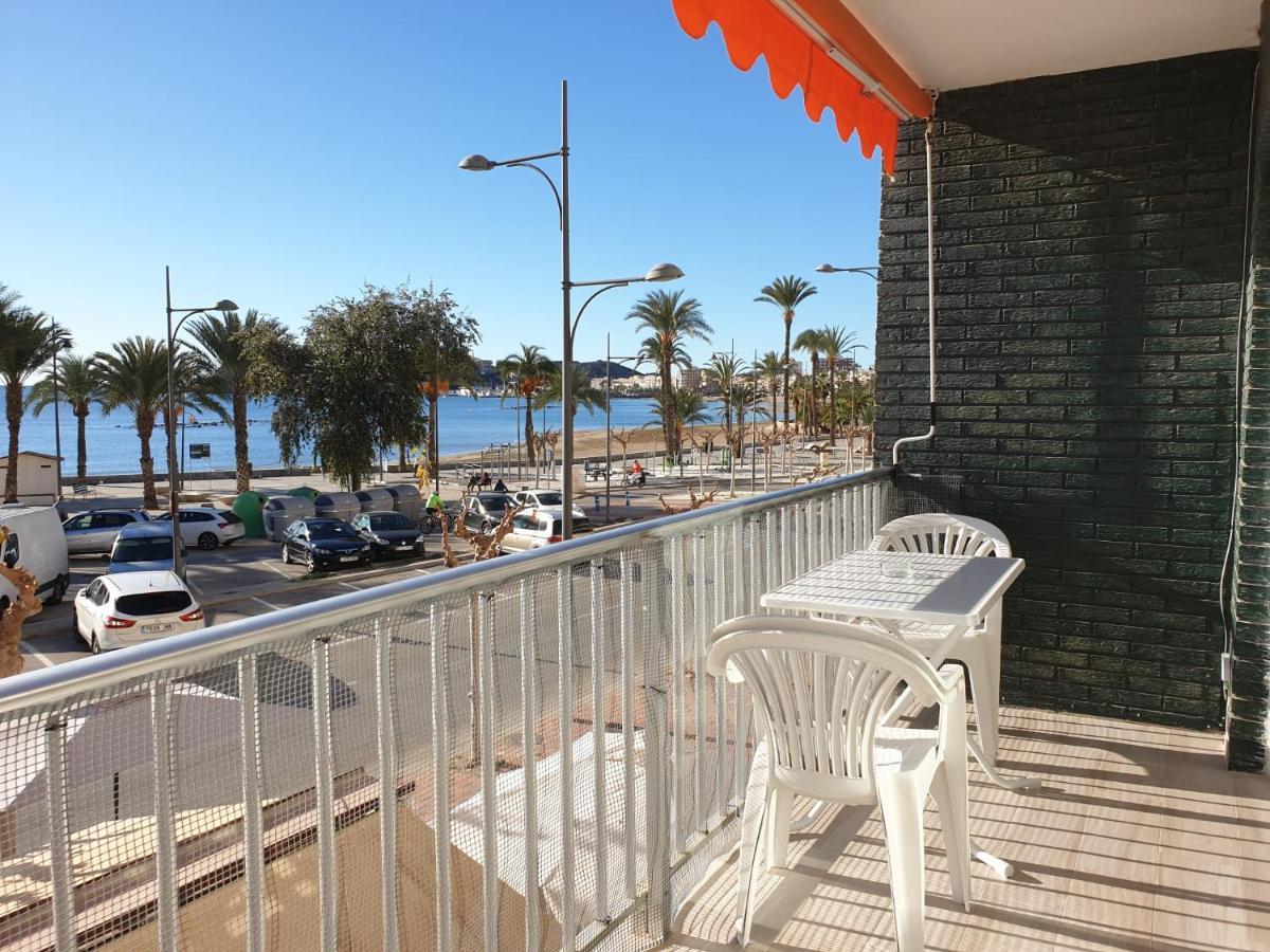 Vistas Al Mar Desde La Playa De El Rihuete En Puerto De Mazarron Lejlighed Eksteriør billede